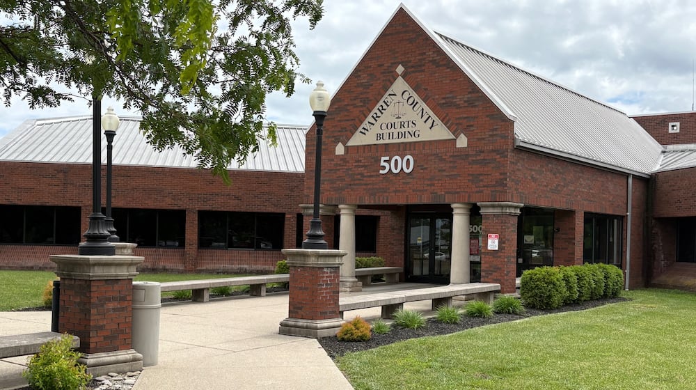 The Warren County courts building houses Warren County Common Pleas Court. JEN BALDUF/STAFF