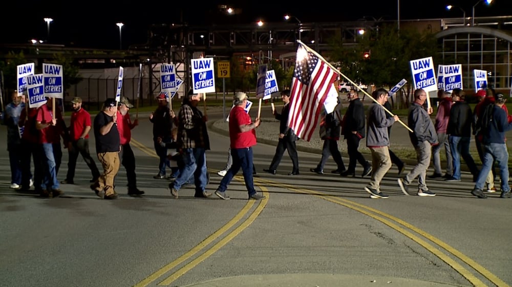 United Auto Workers at GE Aerospace in  Evendale plant near Cincinnati are on strike. Adam Schrand/WCPO