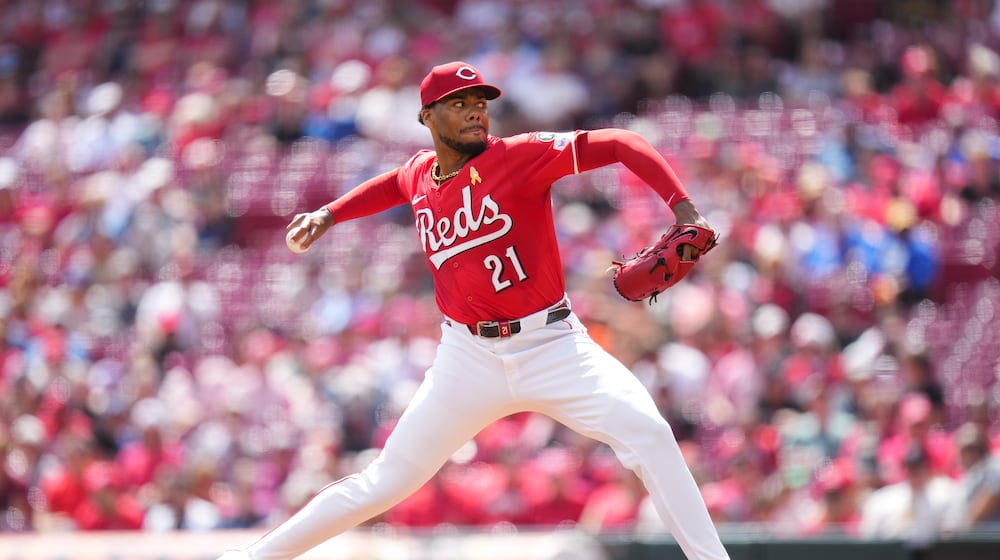 Cincinnati Reds pitcher Hunter Greene throws during the second inning of a baseball game against the New York Mets, Sunday, Sept. 7, 2025, in Cincinnati. (AP Photo/Jeff Dean)