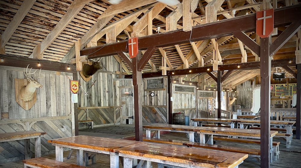 1572 Roadhouse Bar-B-Q is an open-air BBQ joint located on the grounds of the Ohio Renaissance Festival. NATALIE JONES/STAFF