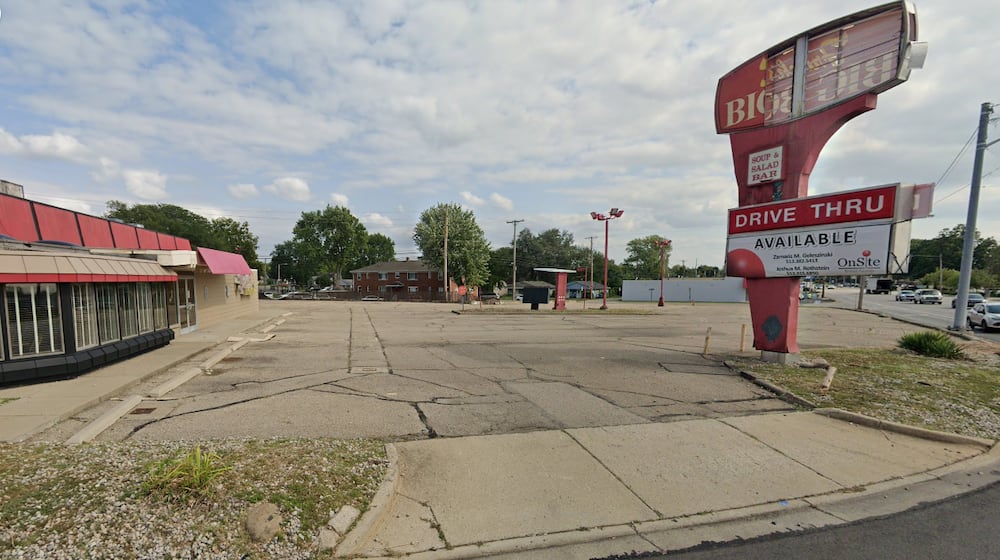 A Frisch's Big Boy operated at 4830 S. Dixie Drive for nearly 60 years before closing in 2023. The vacant site sits immediately north of 2705 Lehigh Place, a property Moraine City Council rezoned from residential use to a neighborhood business zone Thursday, Aug. 28, 2025, paving the way for a Wawa gas station and convenience store. Image from Google.